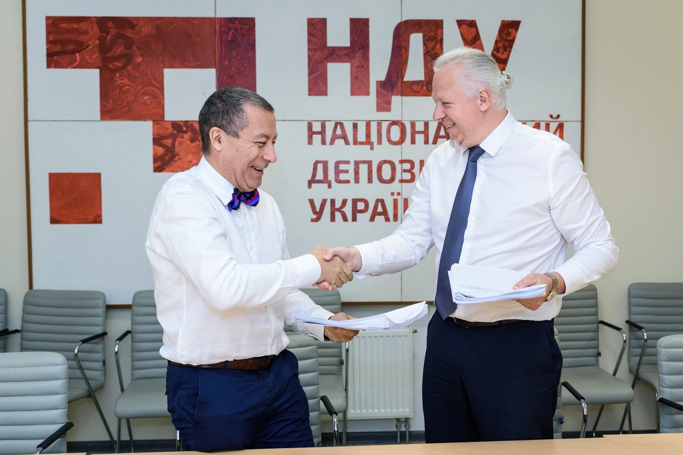 Chris Richardson, CEO of Percival (left) and Mindaugas Bakas, Head of the NDU